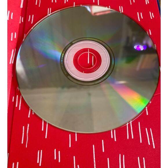 One Direction 2013 Midnight Memories Ultimate Edition - Picture 4 of 4